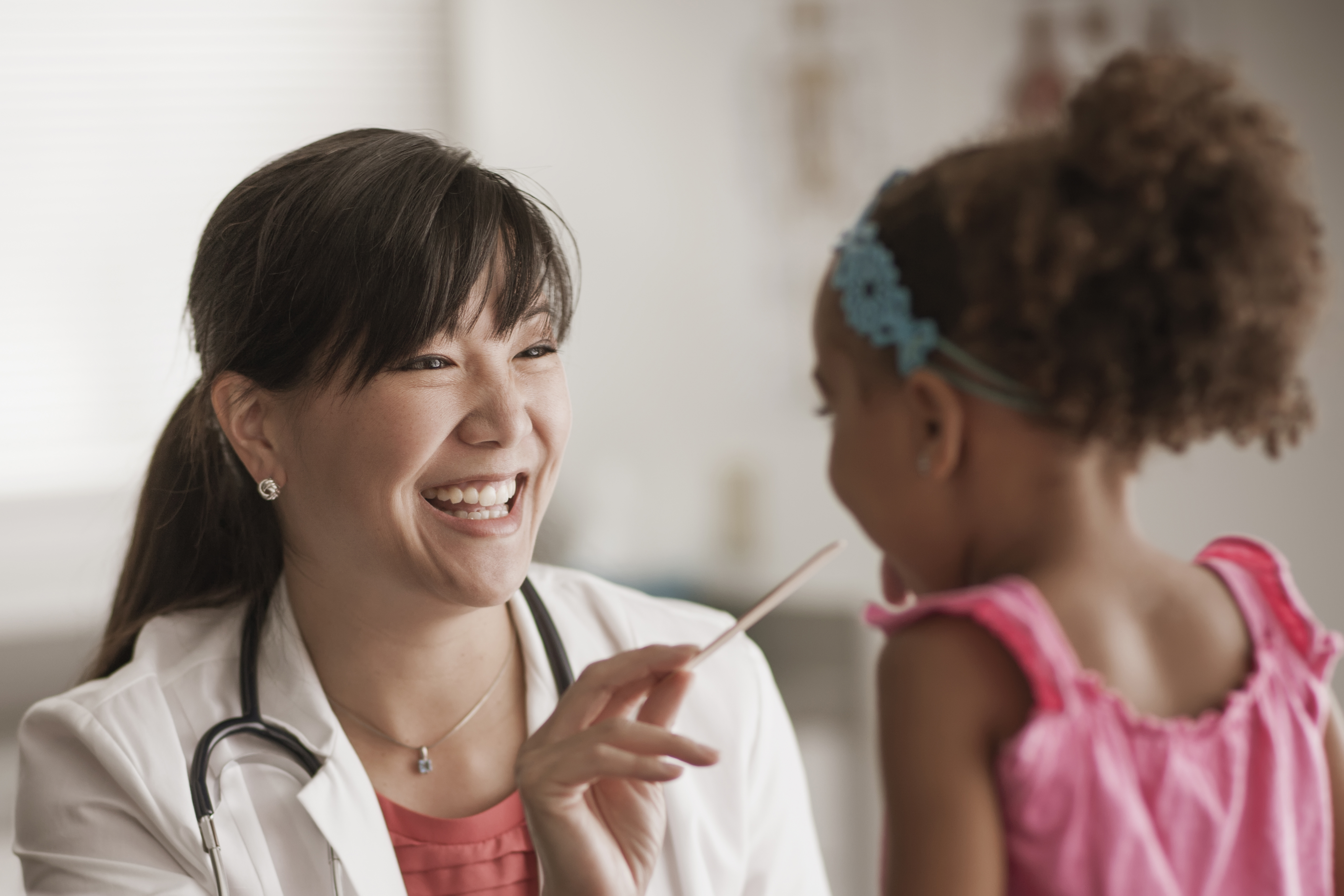 the-salary-benefits-for-pediatricians-sapling