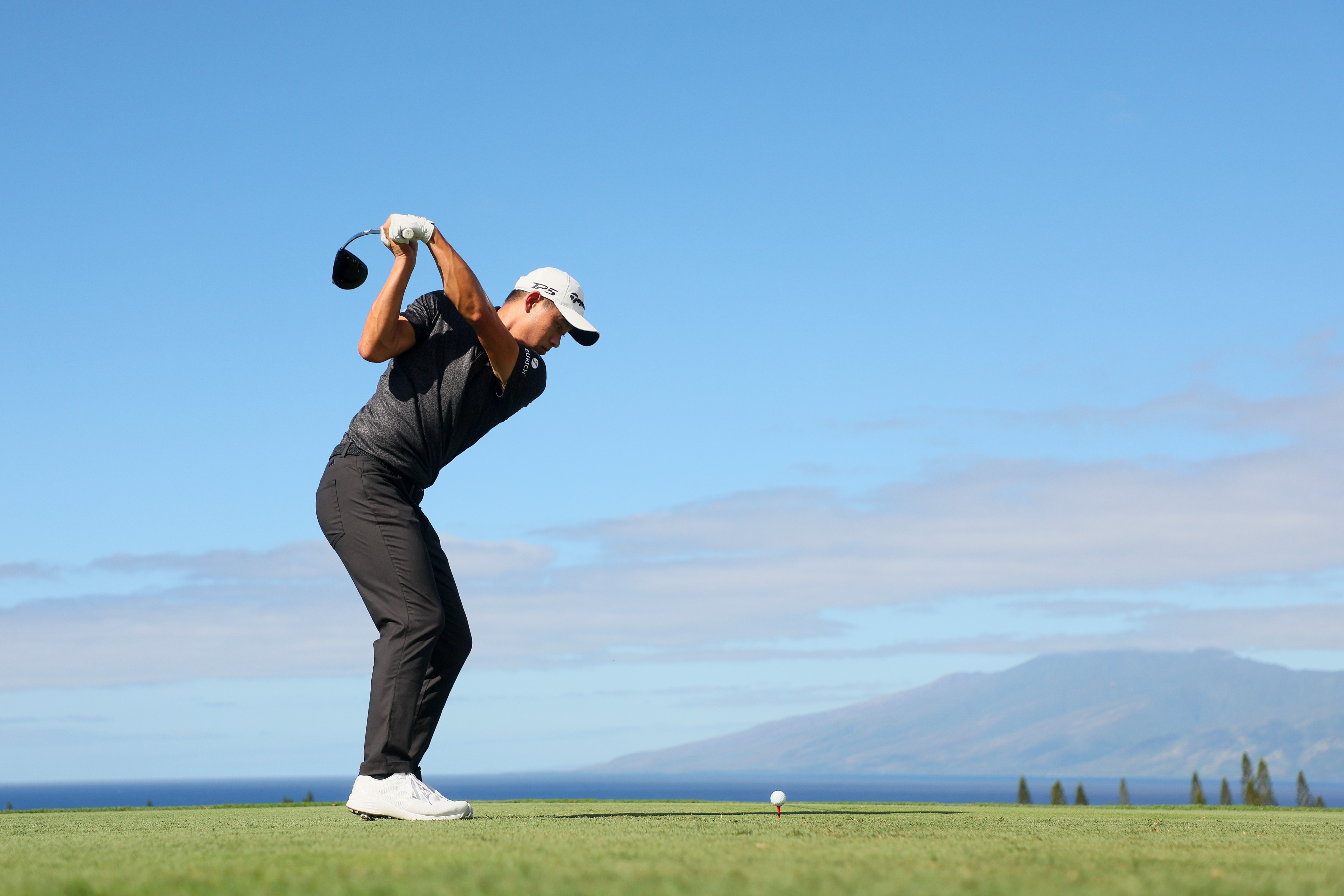How Far Should One Stand from a Golf Ball? - SportsRec