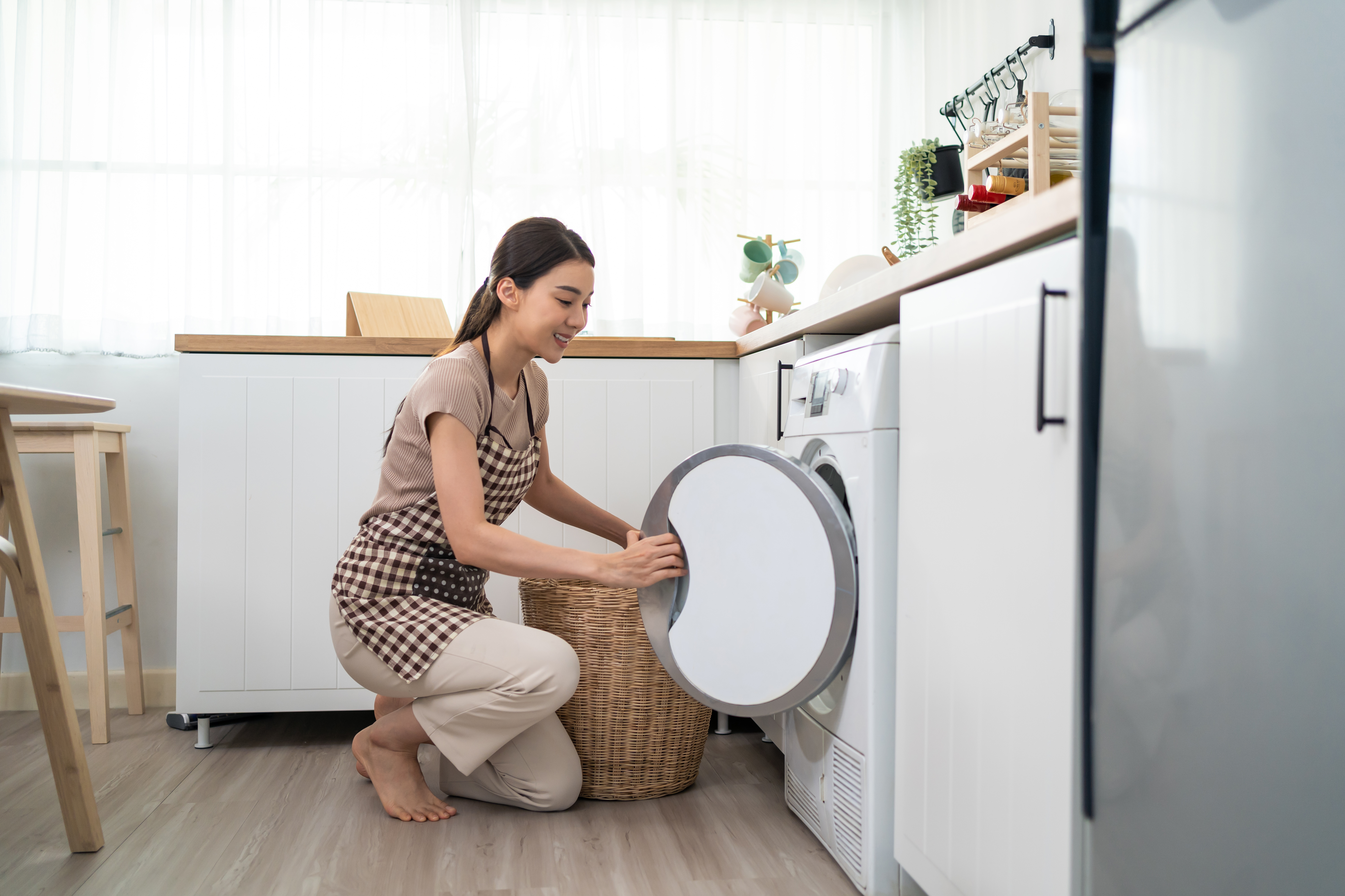 can you put laundry bags in dryer