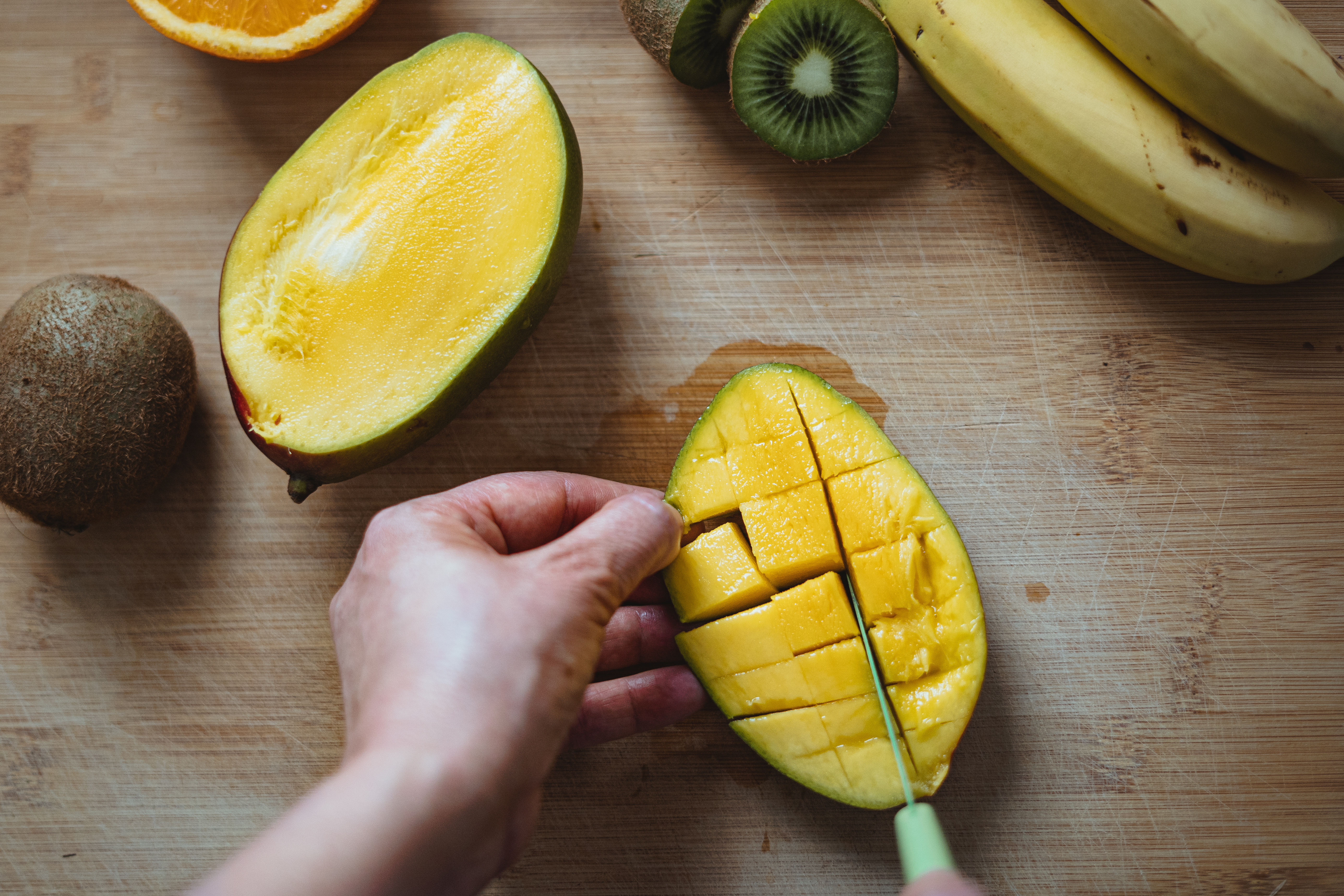 Cómo pelar un mango